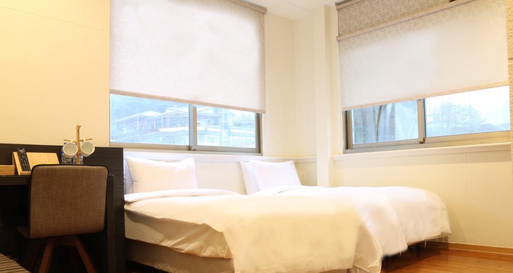 ホテルフェニックス サン フラワー バレー リゾート 台北市 エクステリア 写真
